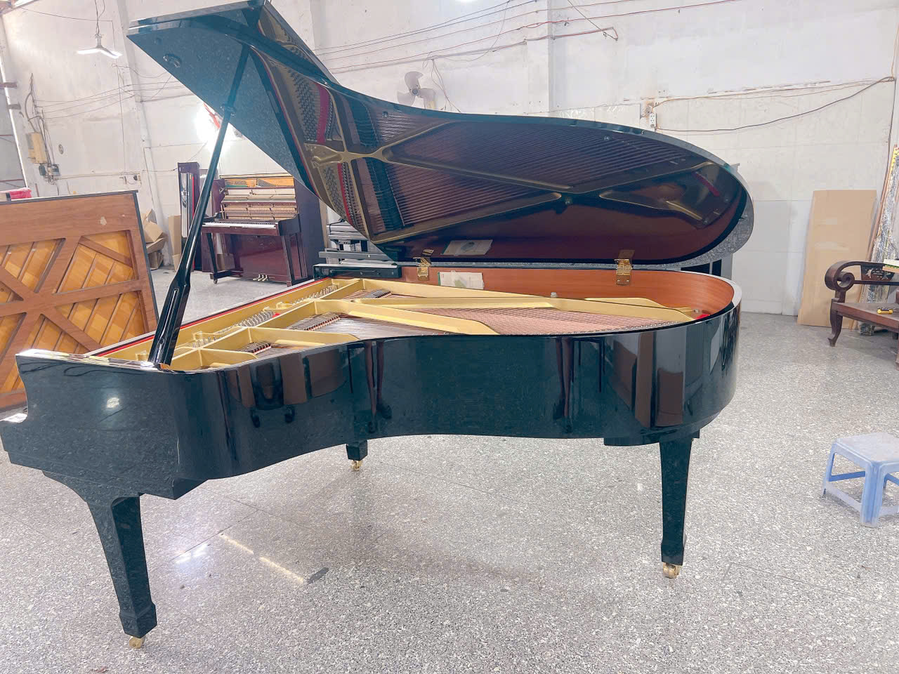 Grand Yamaha G5E SR5220598